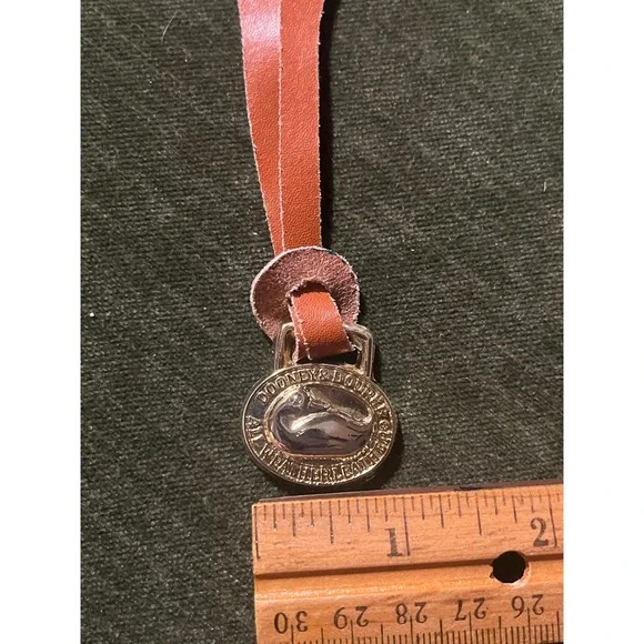 vintage Dooney & Bourke "All Weather Leather" bag charm 80/90s - Picture 6 of 6